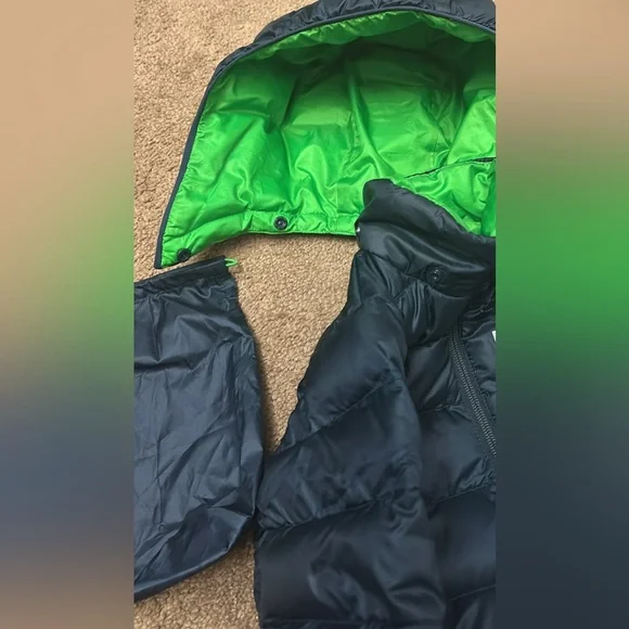 Helly Hansen Navy and Green Hooded Snowsuit - Picture 2 of 3